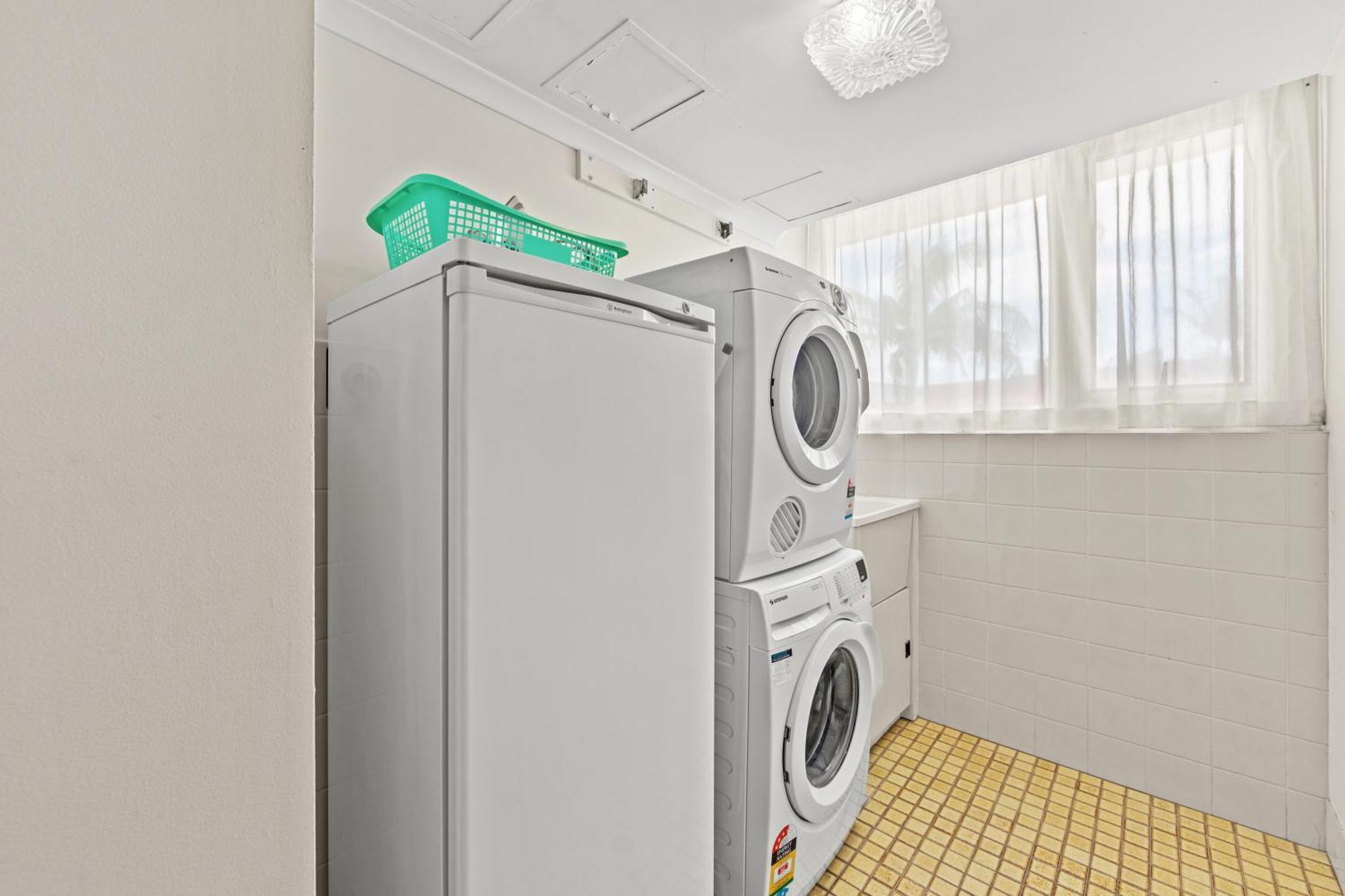 Southern Cross Beachfront 4*